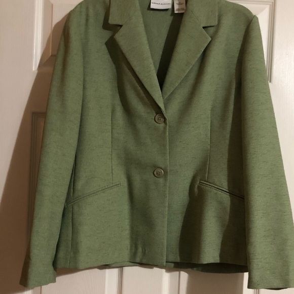 Alfred Dunner Jackets & Blazers - Alfred Dunner • Vintage Green Blazer Jacket